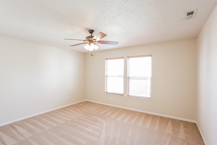 Building Photo - 12176 Lindley Dr