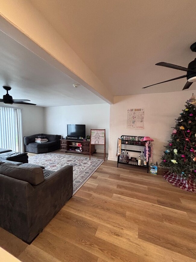 Building Photo - 6249-6253 Mary Lane Drive