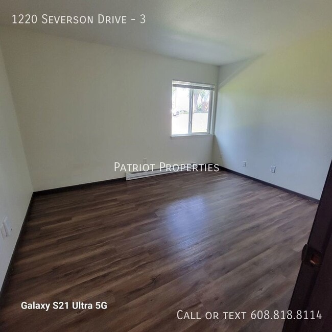 Building Photo - 1220 Severson Dr