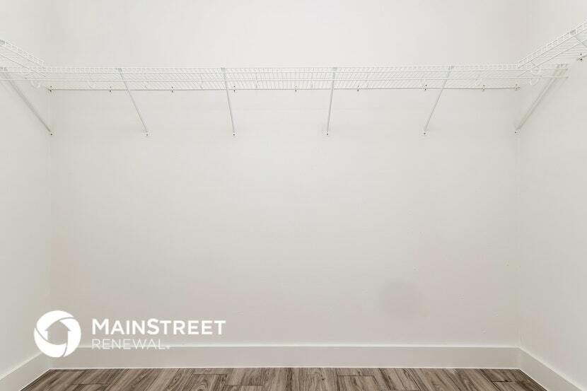 Building Photo - 4358 Larkspur St