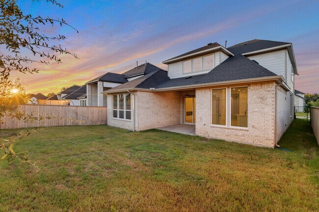 Building Photo - 8127 Fenway Hts Dr