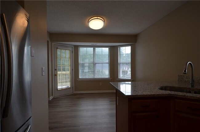 Building Photo - 4131 Sweetsprings Terrace SW