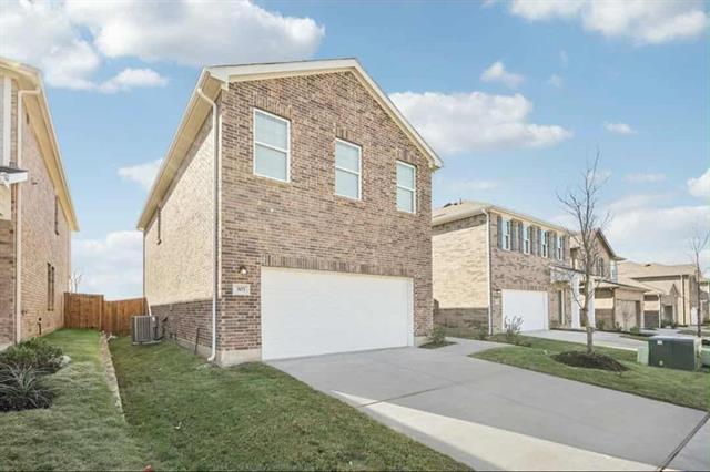 Building Photo - 4525 Firewheel Dr