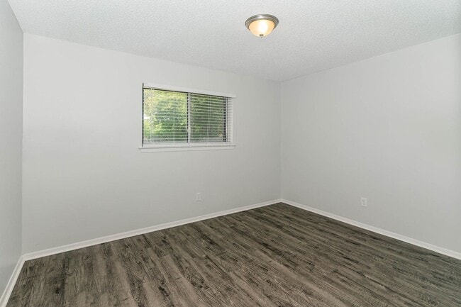 Building Photo - Single-Story Gem with Vaulted Ceilings and...