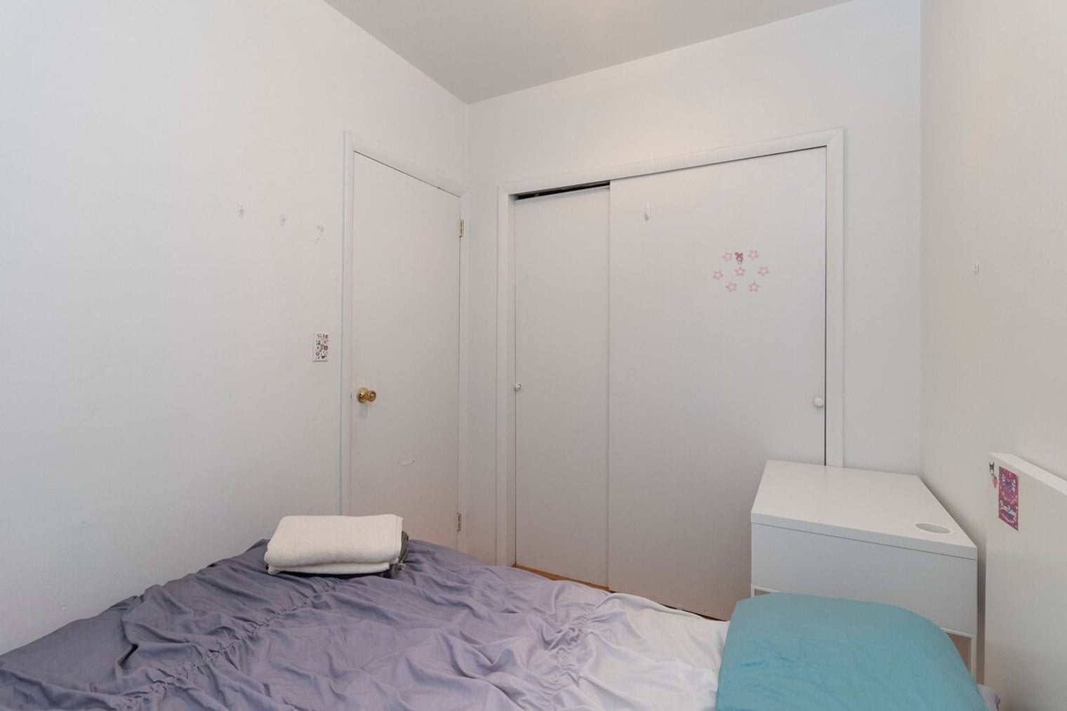 Building Photo - 320 E 93rd St