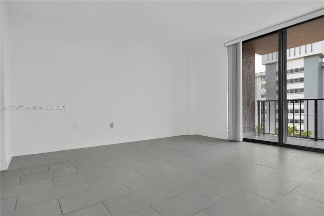 Building Photo - 16751 NE 9th Ave