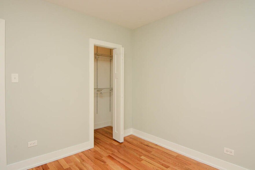 Building Photo - 2915 N Mildred Ave