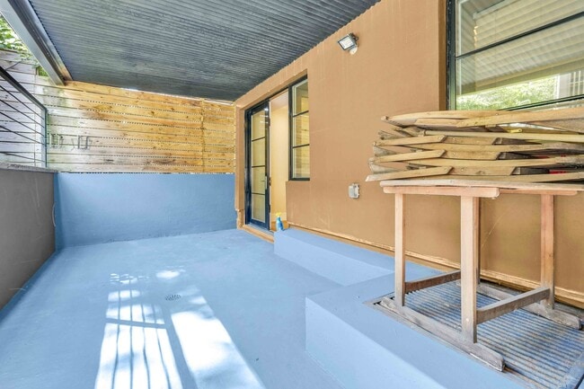 Building Photo - 312 Clifton Pl