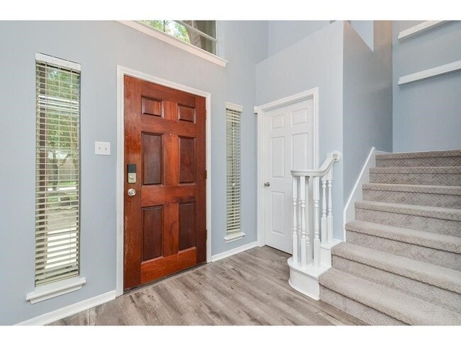 Building Photo - 6111 Dove Fern Ct