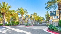 Building Photo - Spectacular Gated 3 Bed + Den, 2.5 Bath Townhouse in Newport Beach.