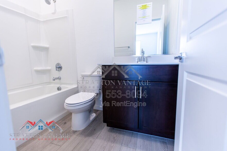 Building Photo - 2520 San Esteban Dr