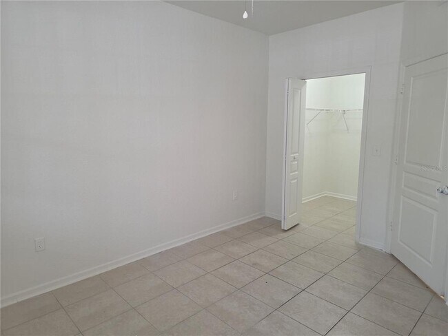 Building Photo - 17101 Carrington Park Dr