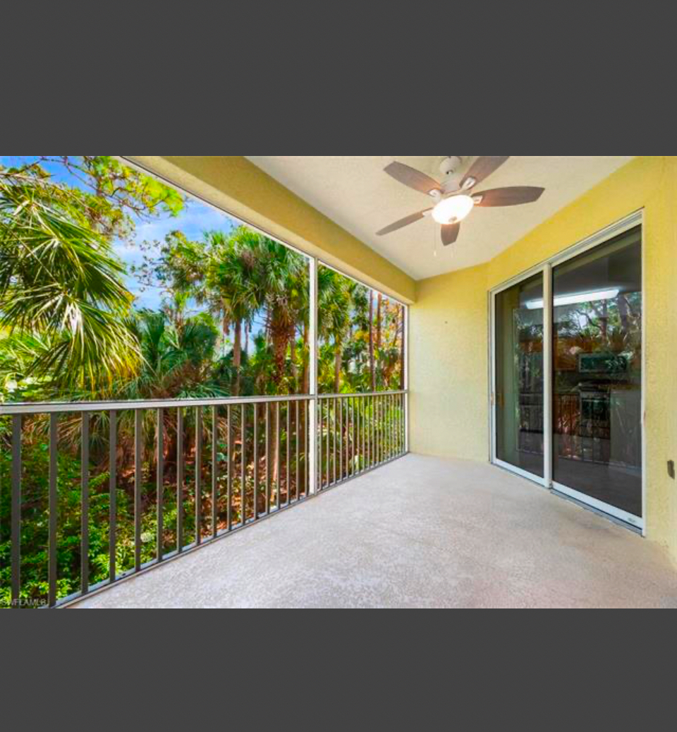 Building Photo - 1882 Tarpon Bay Dr S