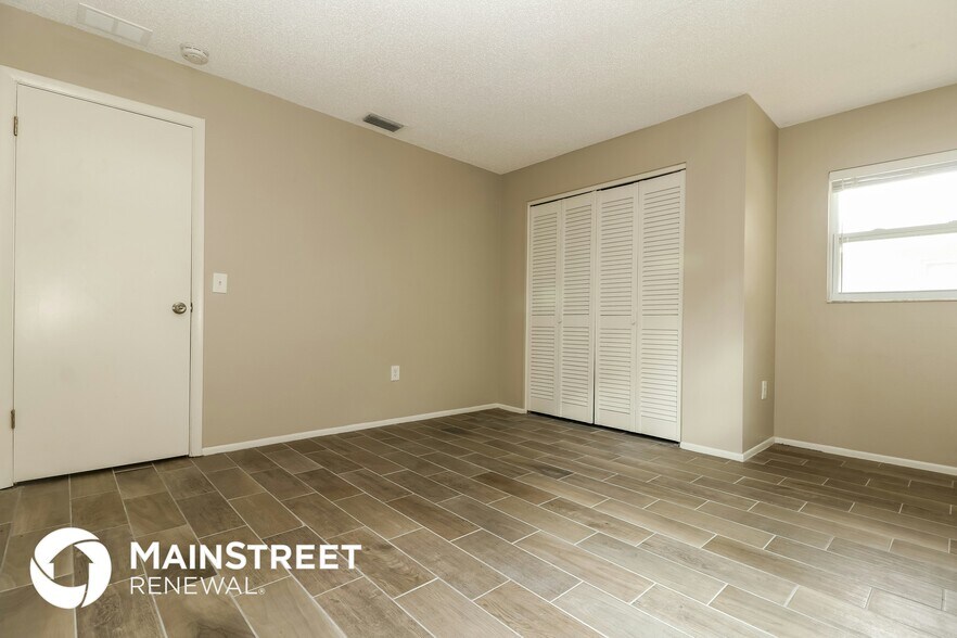 Building Photo - 1124 Danny Dr