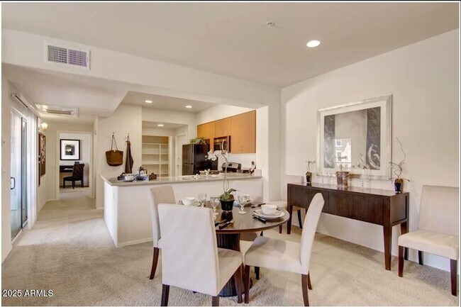 Building Photo - 3825 W Anthem Way