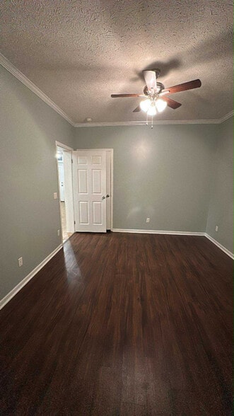 Building Photo - 2016 Toulouse St