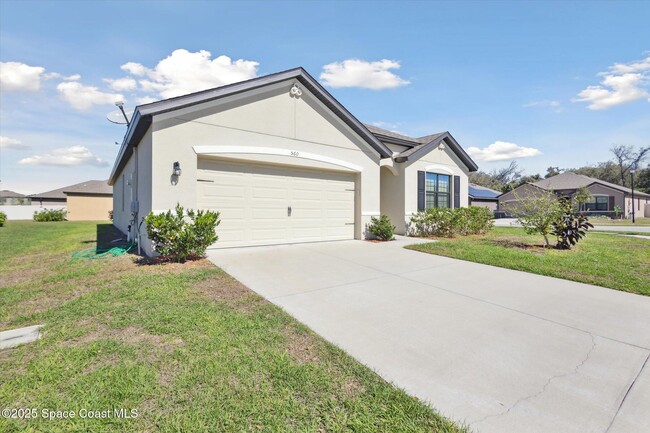 Building Photo - 560 Lumber Jack Pl