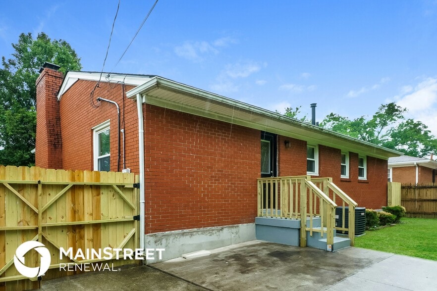 Building Photo - 2855 Klondike Ln