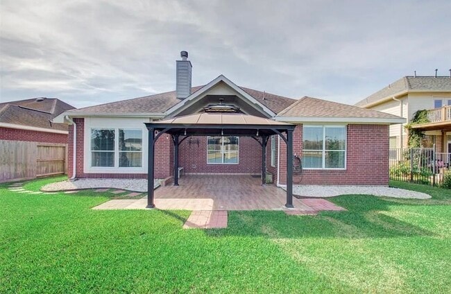 Building Photo - 814 N Elder Grove Dr