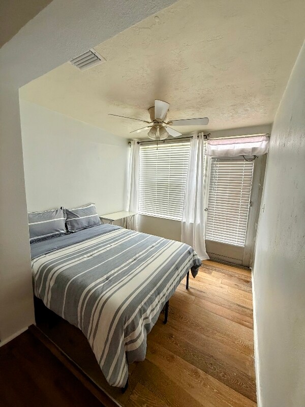 Building Photo - 413 Marjon Ave