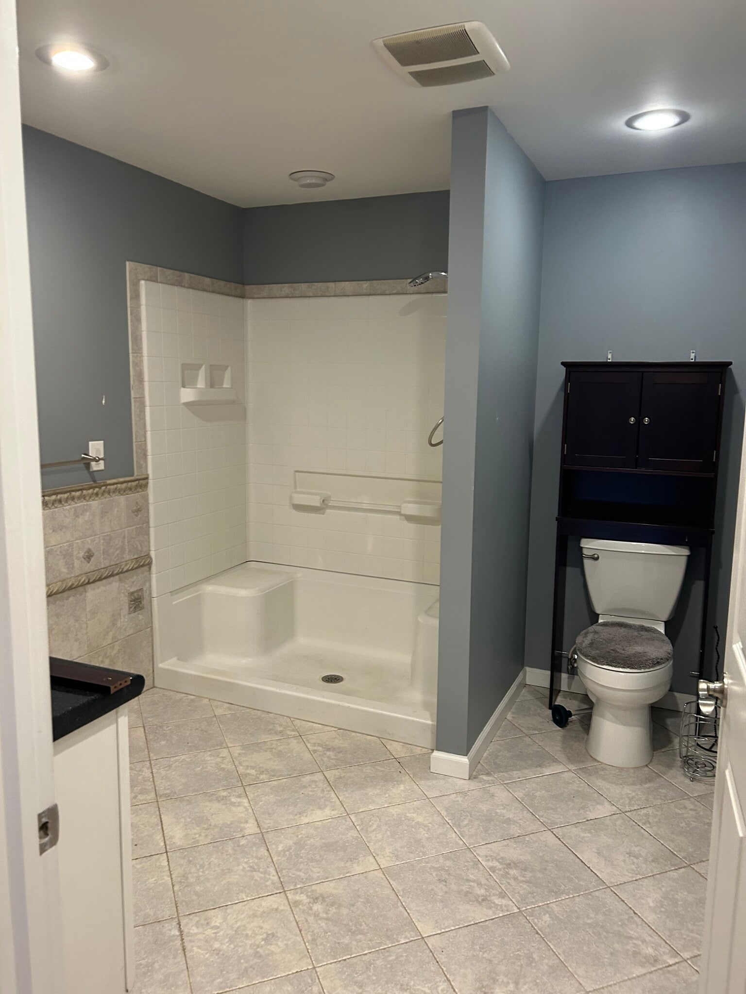 Building Photo - 545 Hulmeville Rd