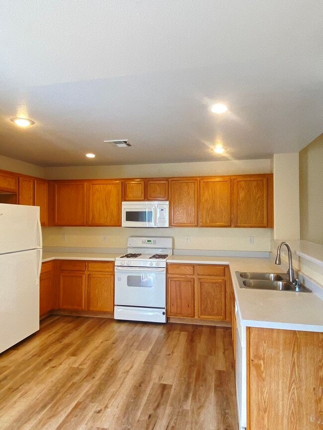 Building Photo - 9267 Glen Malone Ct