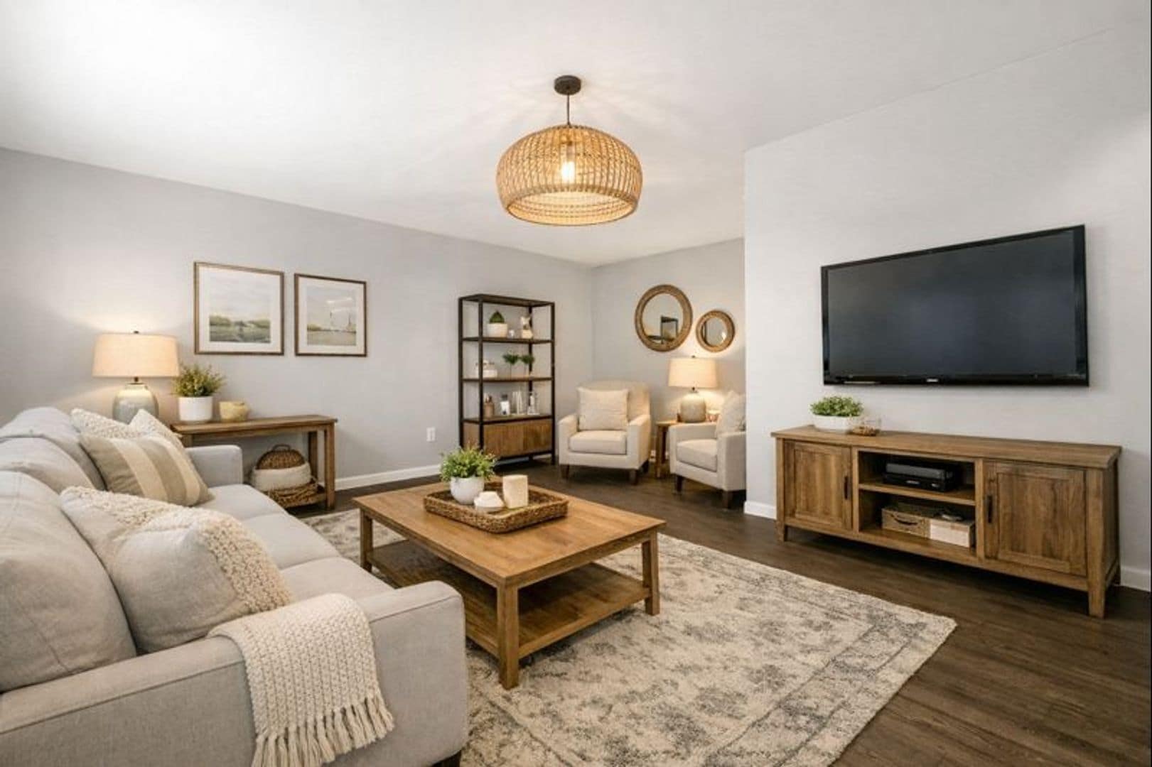 Building Photo - 1652 E 25th Ave