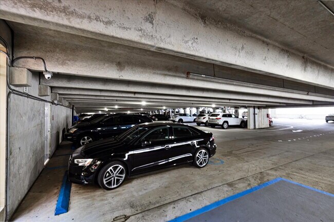 Building Photo - City Place Tower Condominium, Unit 801: Se...