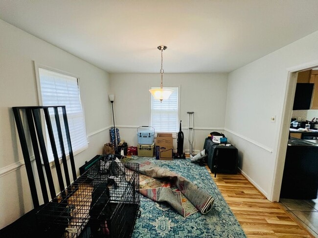 Building Photo - Charming 4-Bedroom Home with Ample Space and Modern Amenities