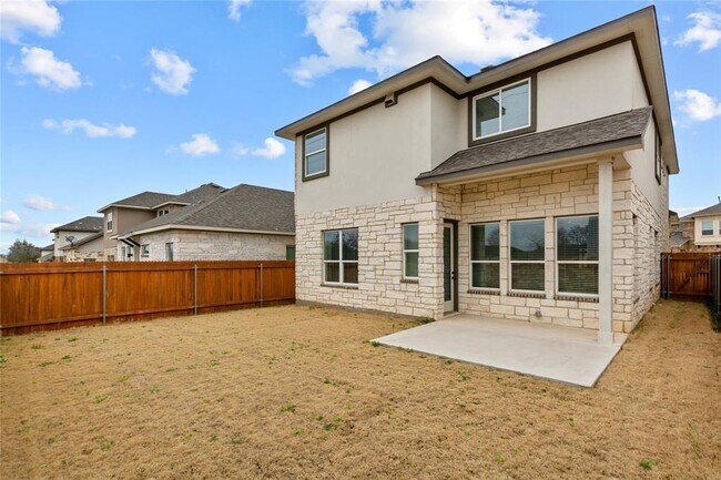 Building Photo - 1273 Summerbrooke Cir