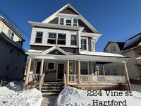 Building Photo - 224 Vine St