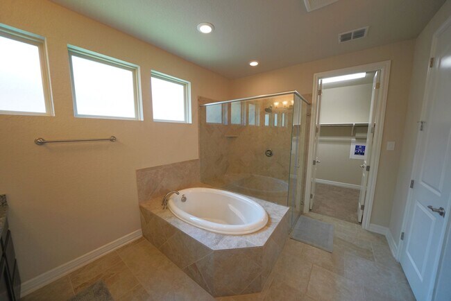 Building Photo - Wonderful Buffalo Crossing Rental in Cibol...