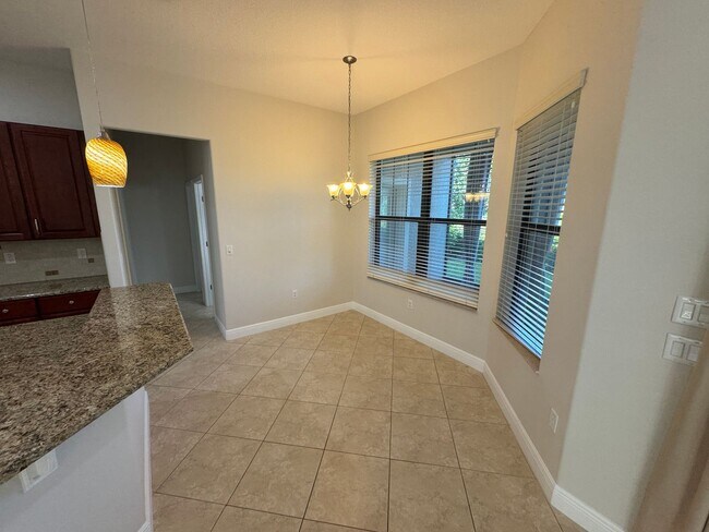 Building Photo - 1017 Donegal Dr