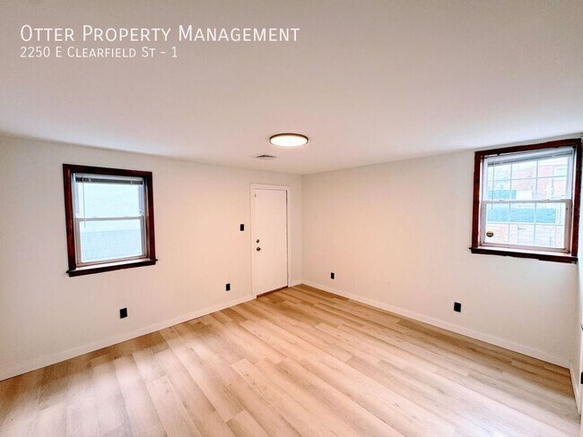 Building Photo - 2250 E Clearfield St