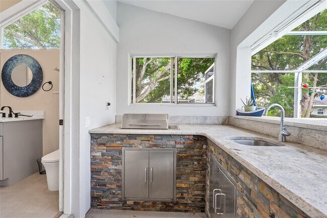 Building Photo - 1792 Wood Thrush Way