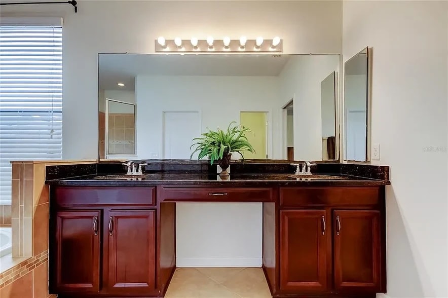 Building Photo - 12747 Tikal Way