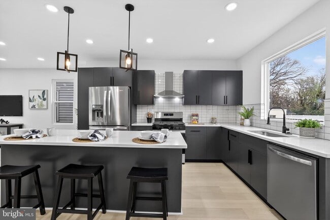 Building Photo - 2932 Yost Pl NE