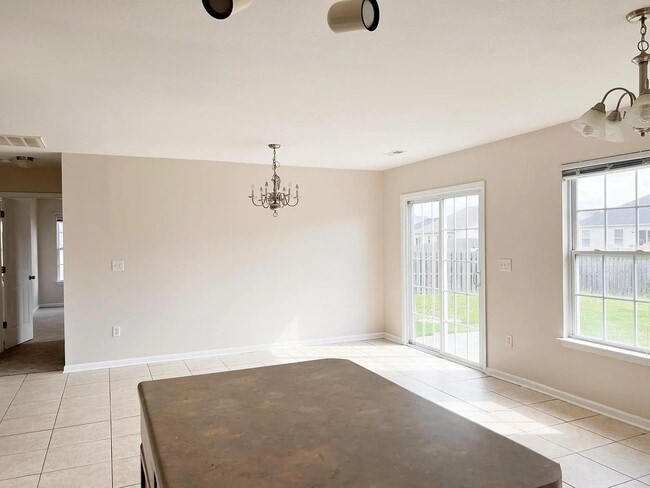 Building Photo - 616 Fountain Brook Ln