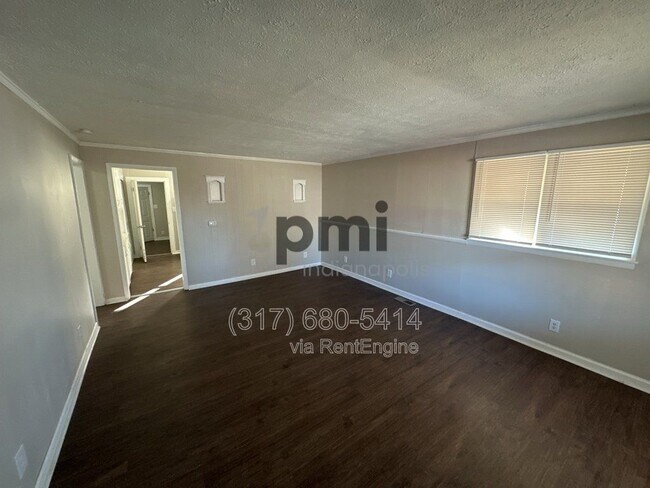 Building Photo - 2107 N Spencer Ave
