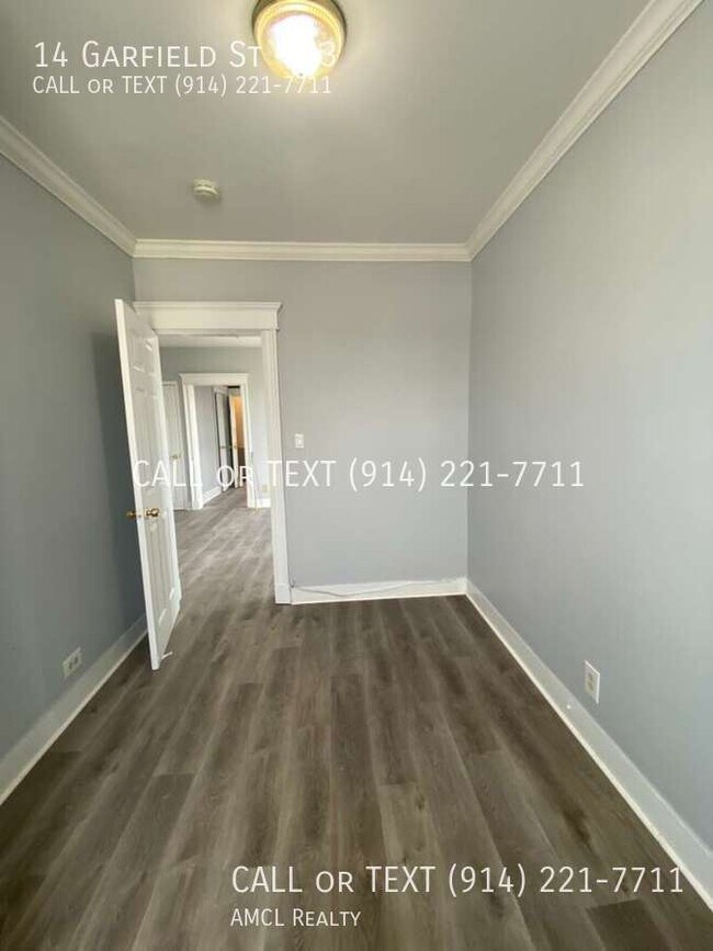 Building Photo - 14 Garfield St