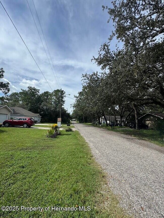 Building Photo - 4108 Monona Ave