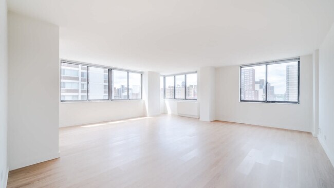 Building Photo - 730 Columbus Ave