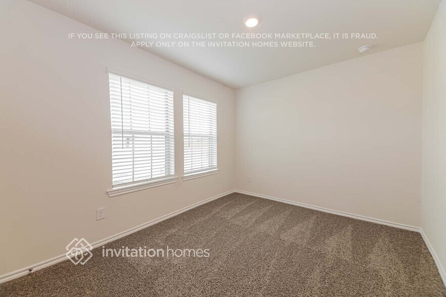Building Photo - 4009 Malachite Dr