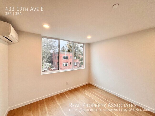 Building Photo - 433 19th Ave E