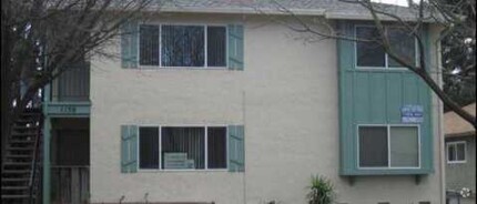 Building Photo - 1156 Ayala Dr