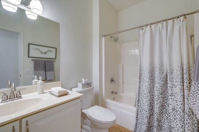 Building Photo - 16426 W Boulder Vista Dr