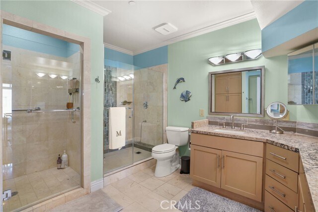 Building Photo - 488 E Ocean Blvd