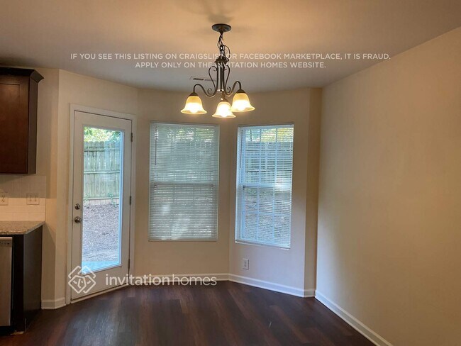 Building Photo - 3750 Burtons Barn St