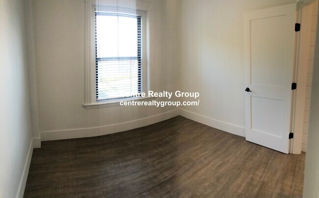 Building Photo - 1510 Tremont St