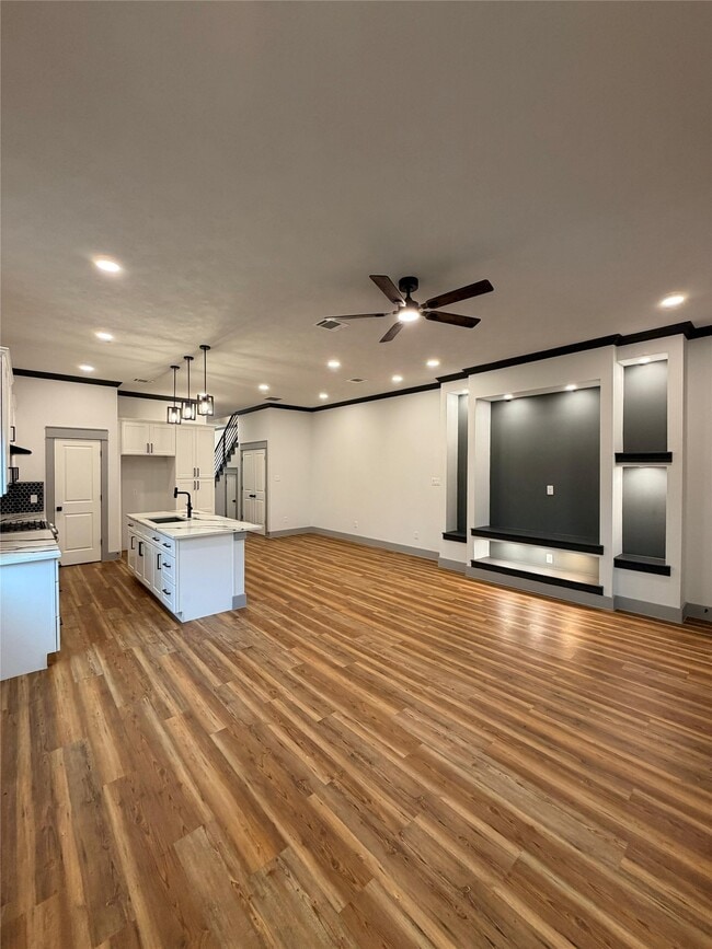 Building Photo - 1002 Natchez Ave